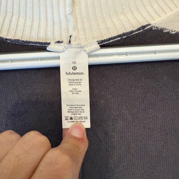 Lululemon OS Colorblock Open Front Poncho With Ribbed Trim Viscose Blend Lightwe - Picture 3 of 5